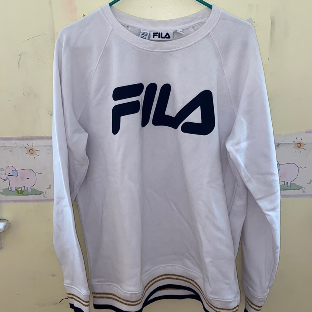 crew neck